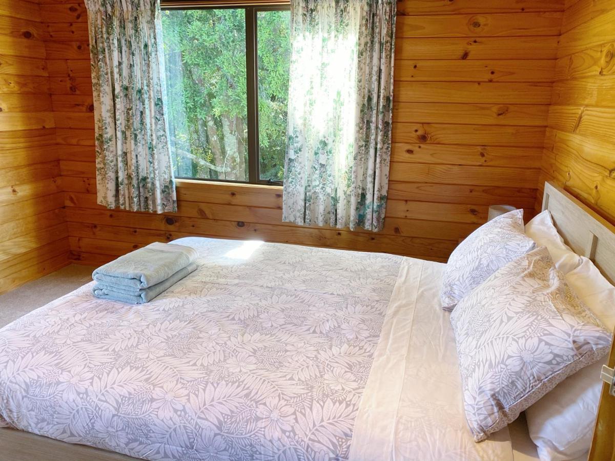 Lake View Family Lodge Up Tp 14 People Rotorua Eksteriør bilde