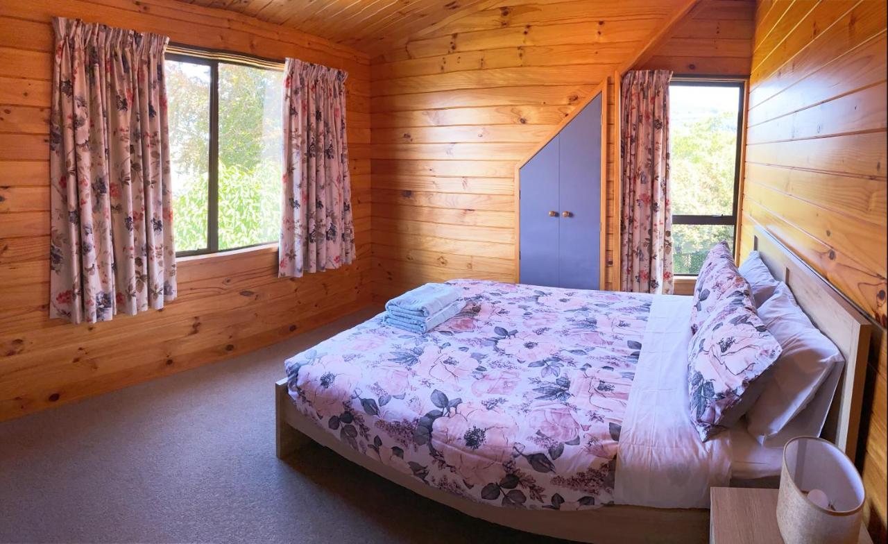 Lake View Family Lodge Up Tp 14 People Rotorua Eksteriør bilde